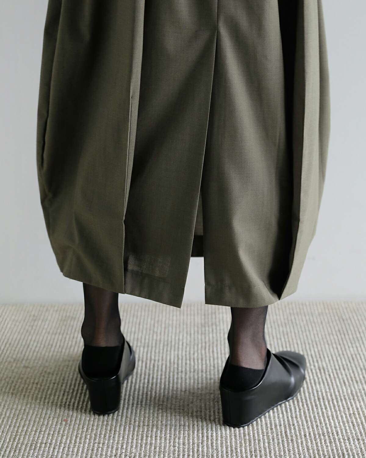 Studio Doe(スタジオドー)ペタル ワイド プリーツ ロング スカート Petal Wide Pleated Long Skirt dn-264blk31