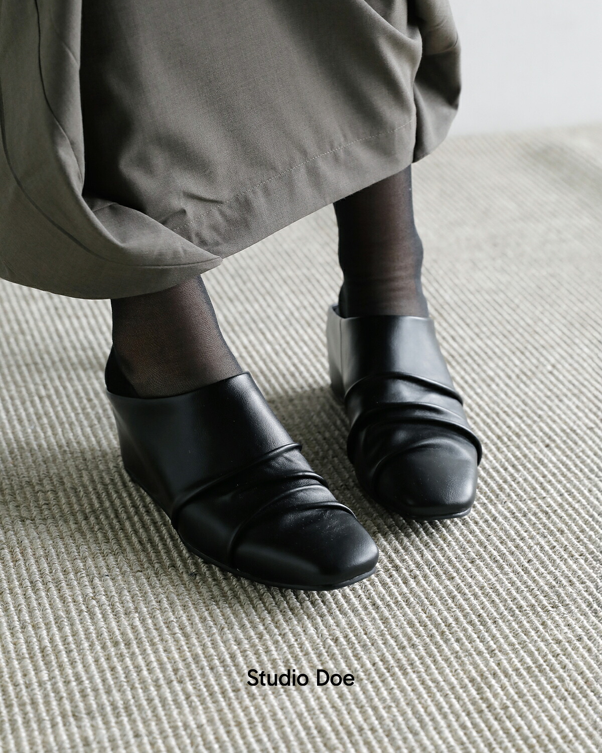 Studio Doe(スタジオドー)PUレザー プリーツデザイン インヒール ミュール Pleated Heeled Slippers ds-262ohl24