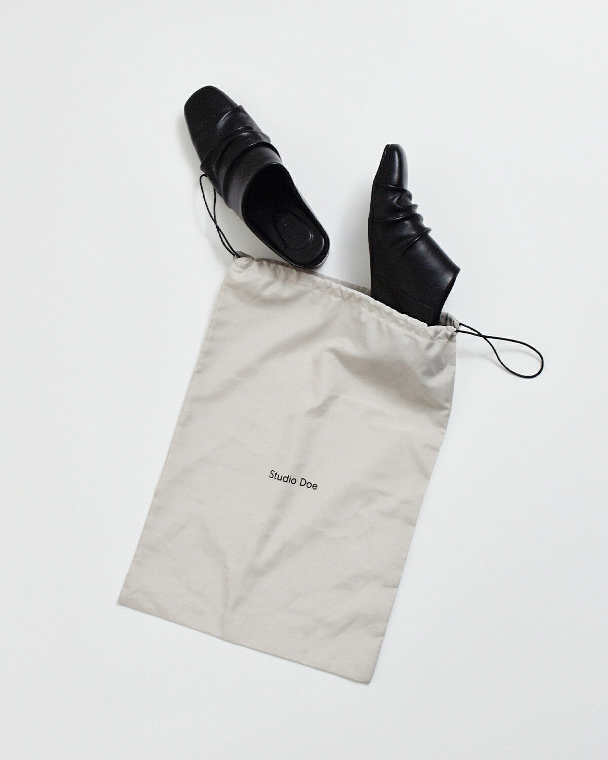 Studio Doe(スタジオドー)PUレザー プリーツデザイン インヒール ミュール Pleated Heeled Slippers ds-262ohl24