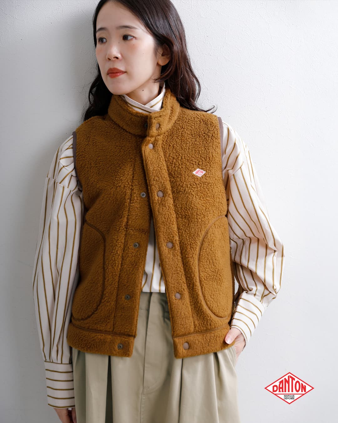 DANTON(ダントン)ダブルフェイスボア スタンドカラー ベスト dt-a0701wnn-26aw