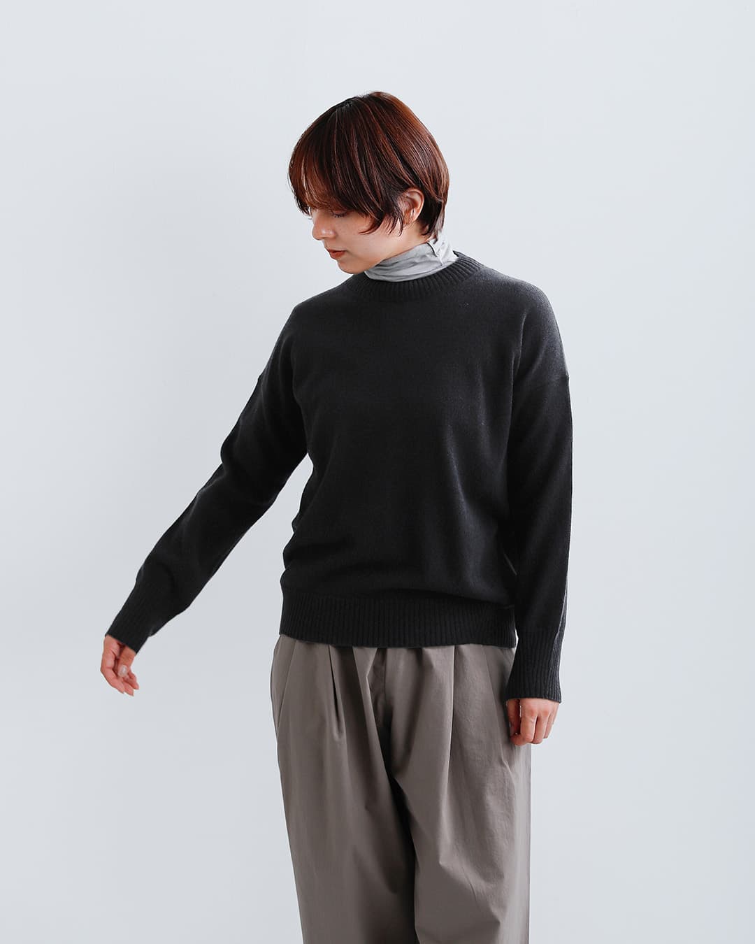 evam evaウール クルーネック セーター e263k065
