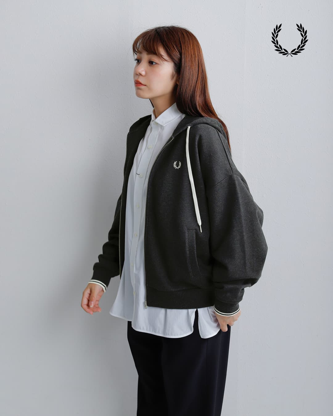 FRED PERRYフーデッド ジップ スウェットシャツ Hooded Zip-through Sweatshirt g3134