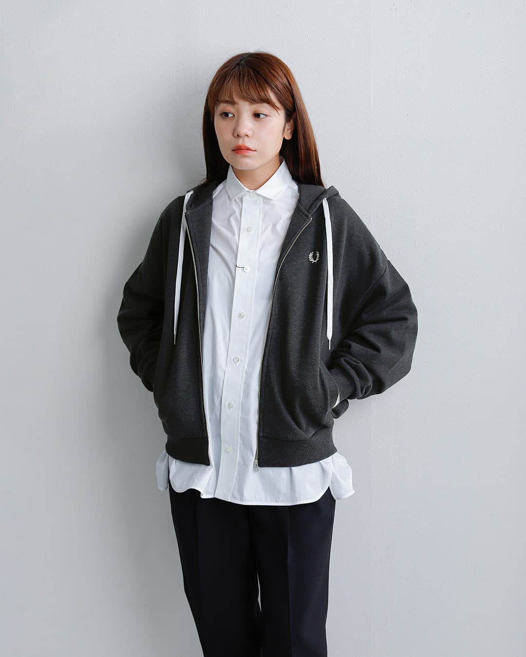 FRED PERRY フレッド ペリー フーデッド ジップ スウェットシャツ