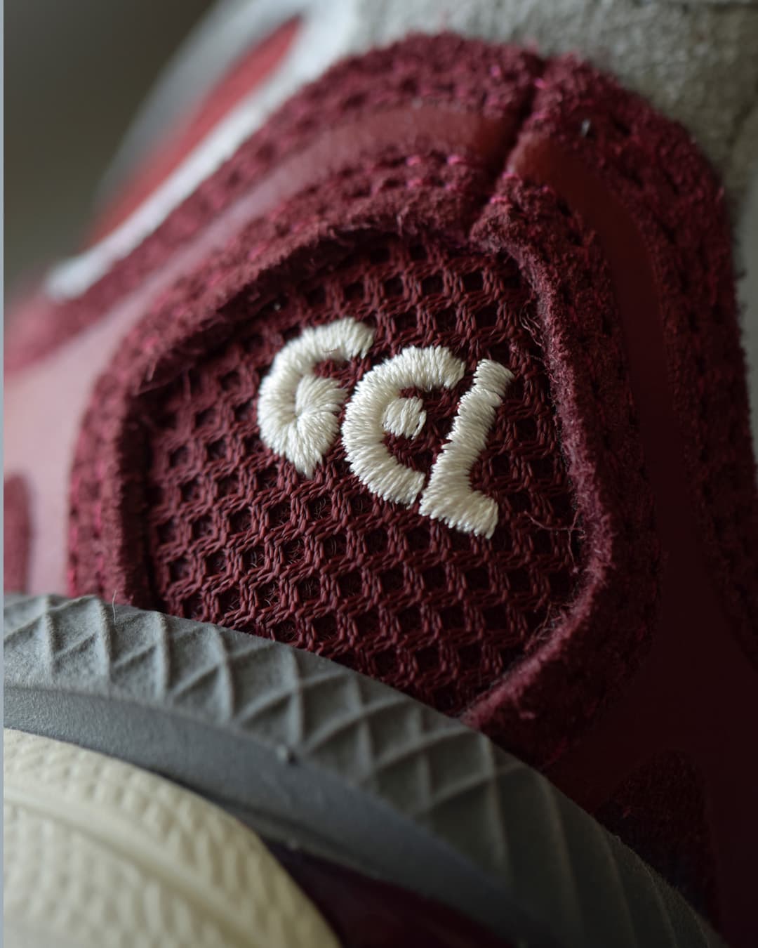 ASICS(アシックス)ゲルエヌワイシー スポーツスタイル スニーカー “GEL-NYC” gel-nyc