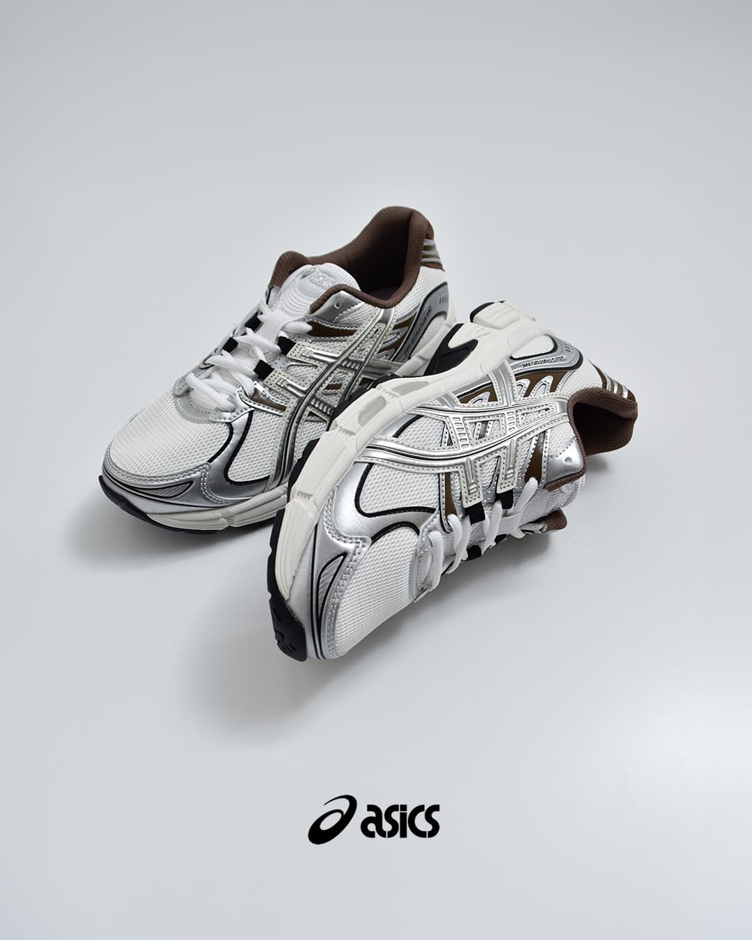 ASICSゲルストラタス スポーツスタイル スニーカー GEL-STRATUS MC gel-stratus-mc