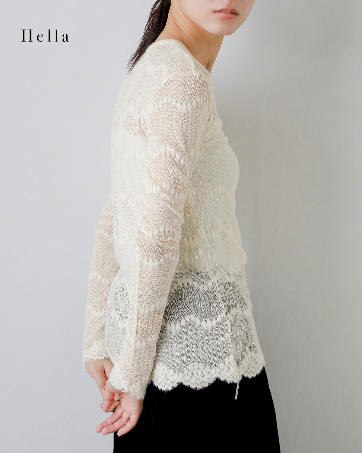 Hella(ヘラ)フロック レース シアー トップ Flocked Lace Sheer Top h263-17