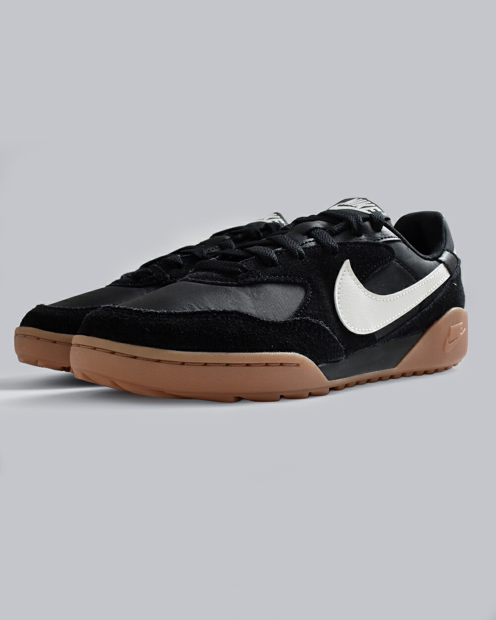 NIKEウィメンズ テラモンタ スエード スニーカー im6484