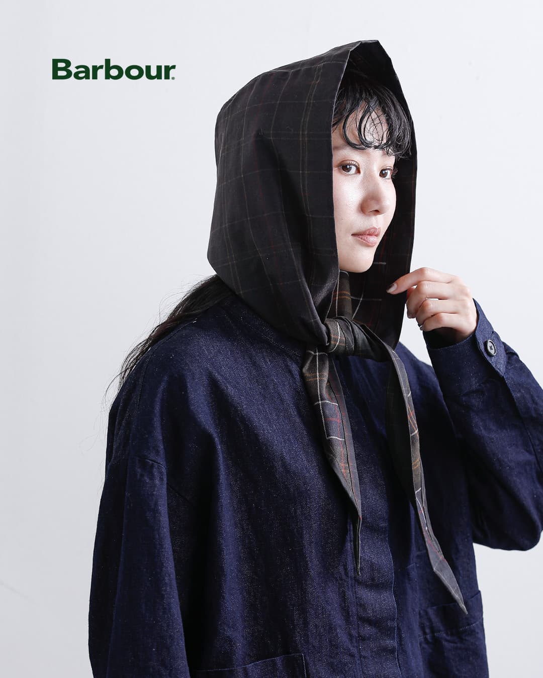 Barbourアーリーン ワックス タイ ヘッド スカーフ ARLENE WAX TIE HEADSCARF