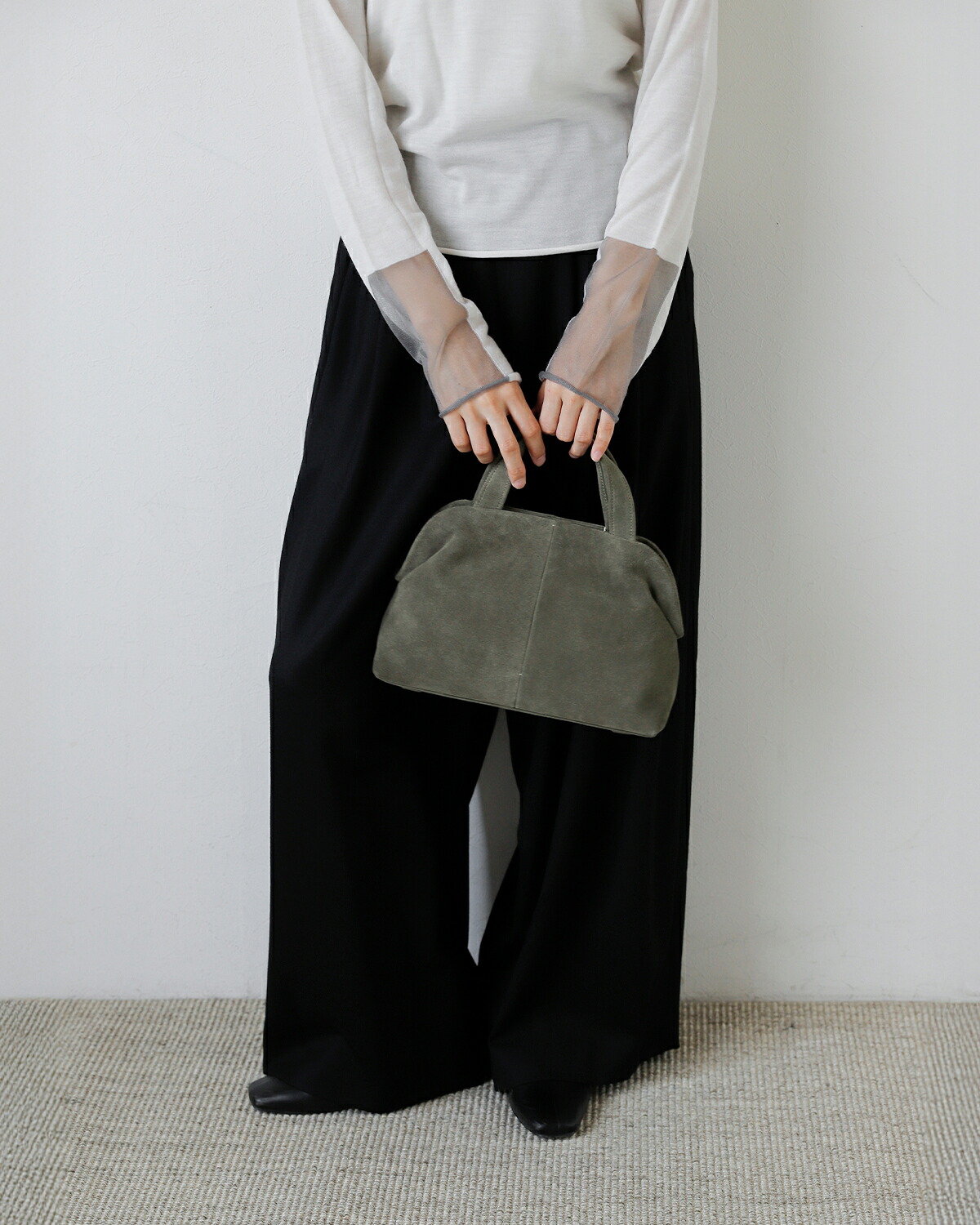 Atelier de LUMEN(アトリエ ド ルメン)カウレザー スエード ハンドバッグ PAVE PETIT BAG lll6f38