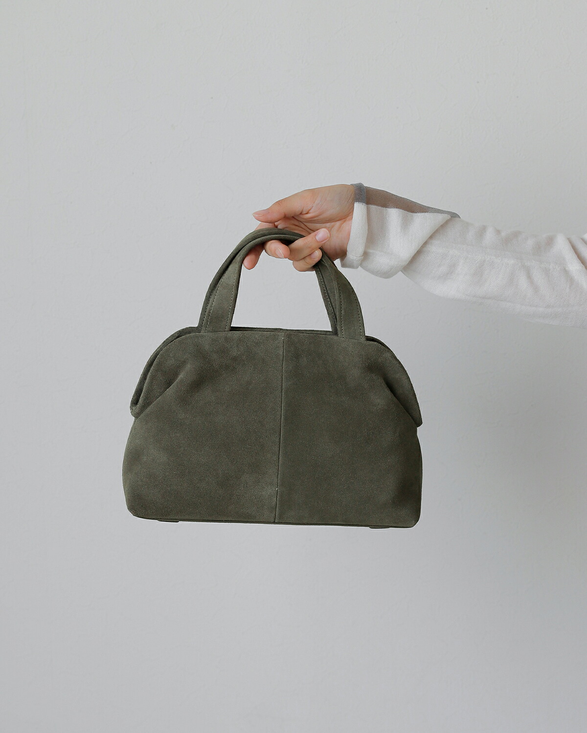 Atelier de LUMEN(アトリエ ド ルメン)カウレザー スエード ハンドバッグ PAVE PETIT BAG lll6f38