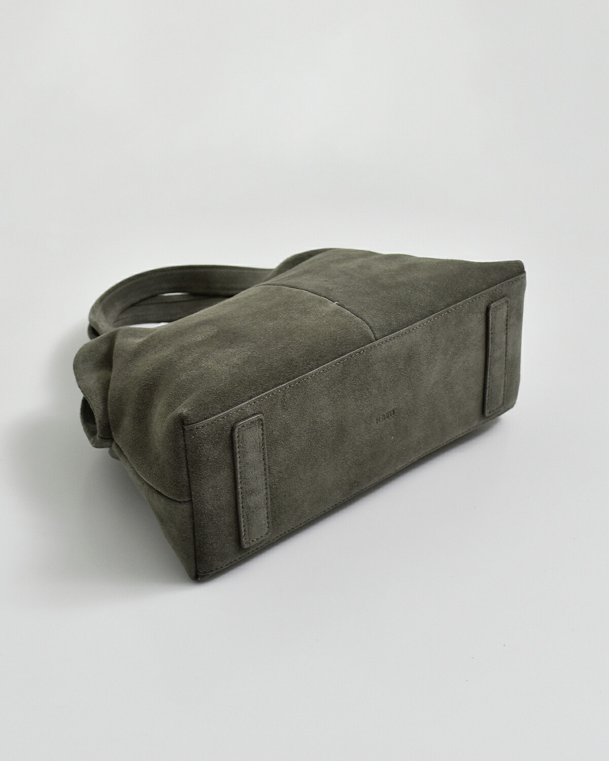 Atelier de LUMEN(アトリエ ド ルメン)カウレザー スエード ハンドバッグ PAVE PETIT BAG lll6f38