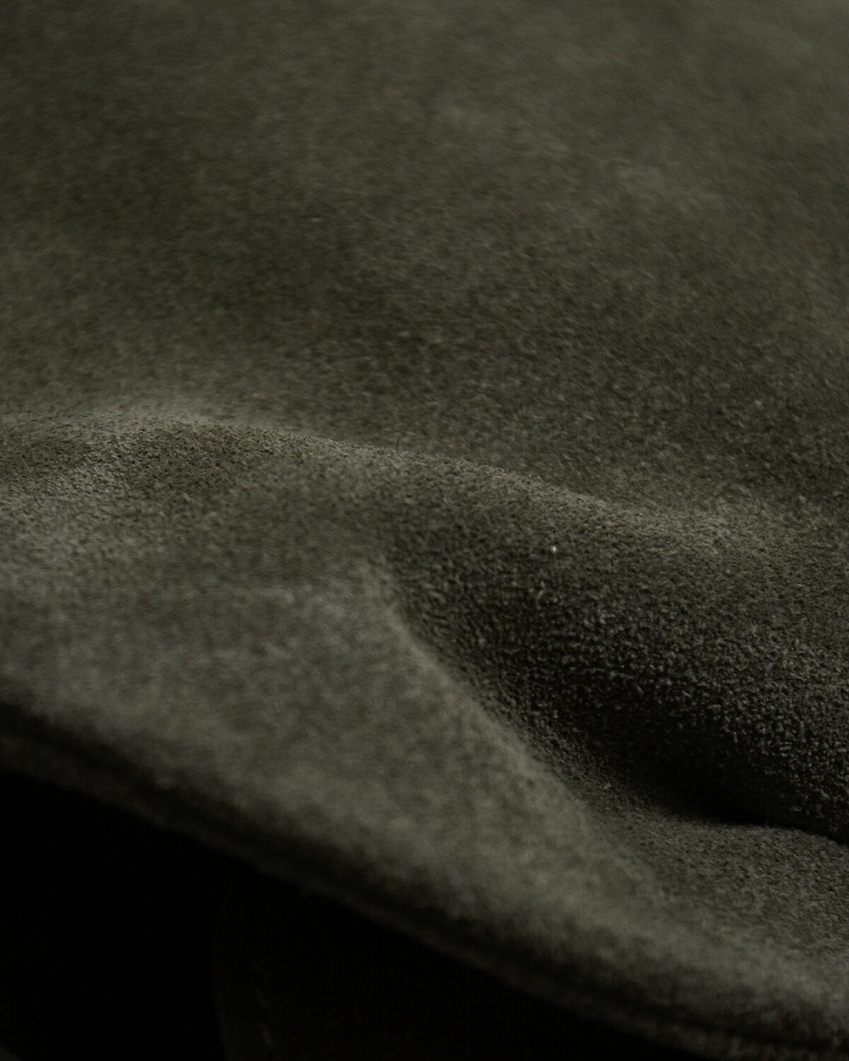 Atelier de LUMEN(アトリエ ド ルメン)カウレザー スエード ハンドバッグ PAVE PETIT BAG lll6f38