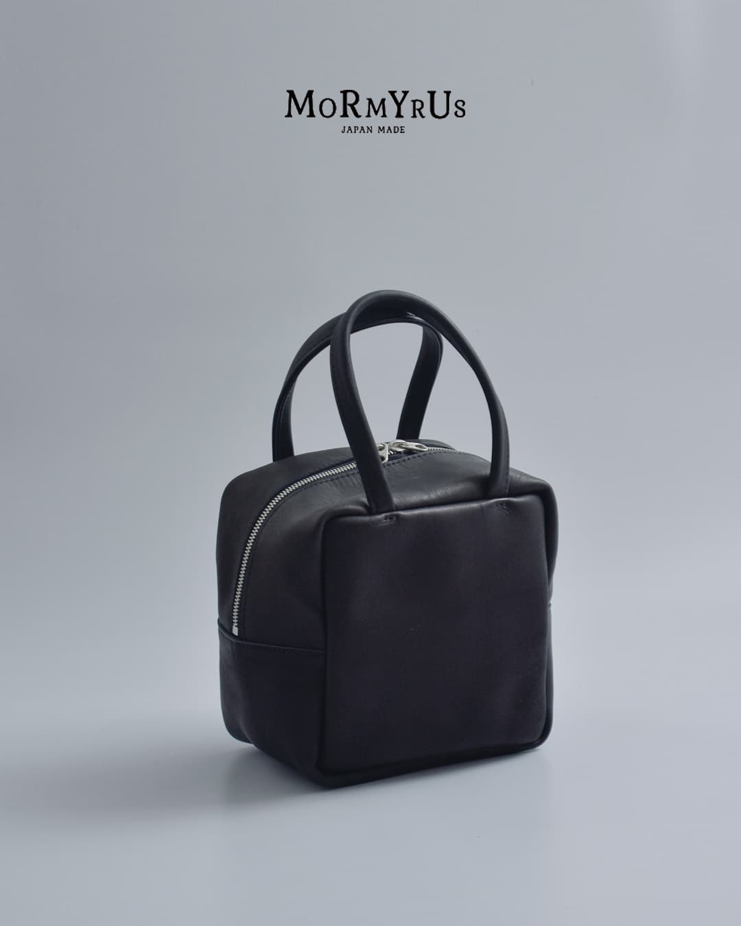 mormyrus(モルミルス)レザー キューブ トートバッグ m074