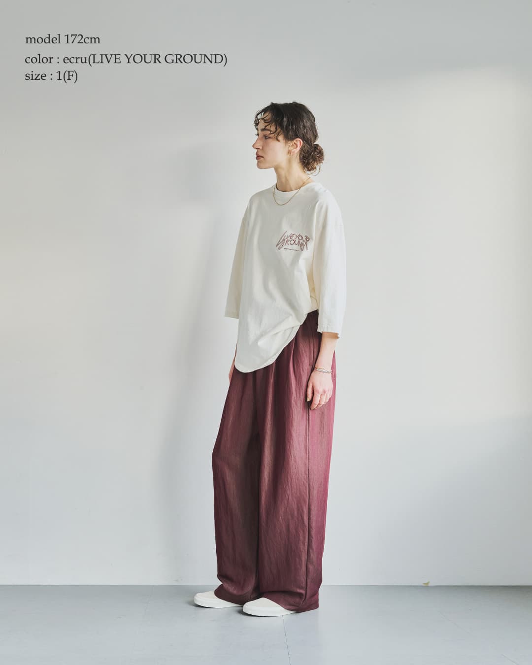 KHA:KI(カーキ)コットン天竺 プリント 7分袖Tシャツ LIVE YOUR GROUND / E.G.B.A mil26scs3506-7