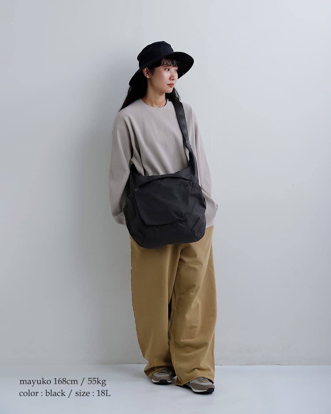THE NORTH FACEフィーカス ショルダーバッグ 18L Ficus Shoulder nmw72650