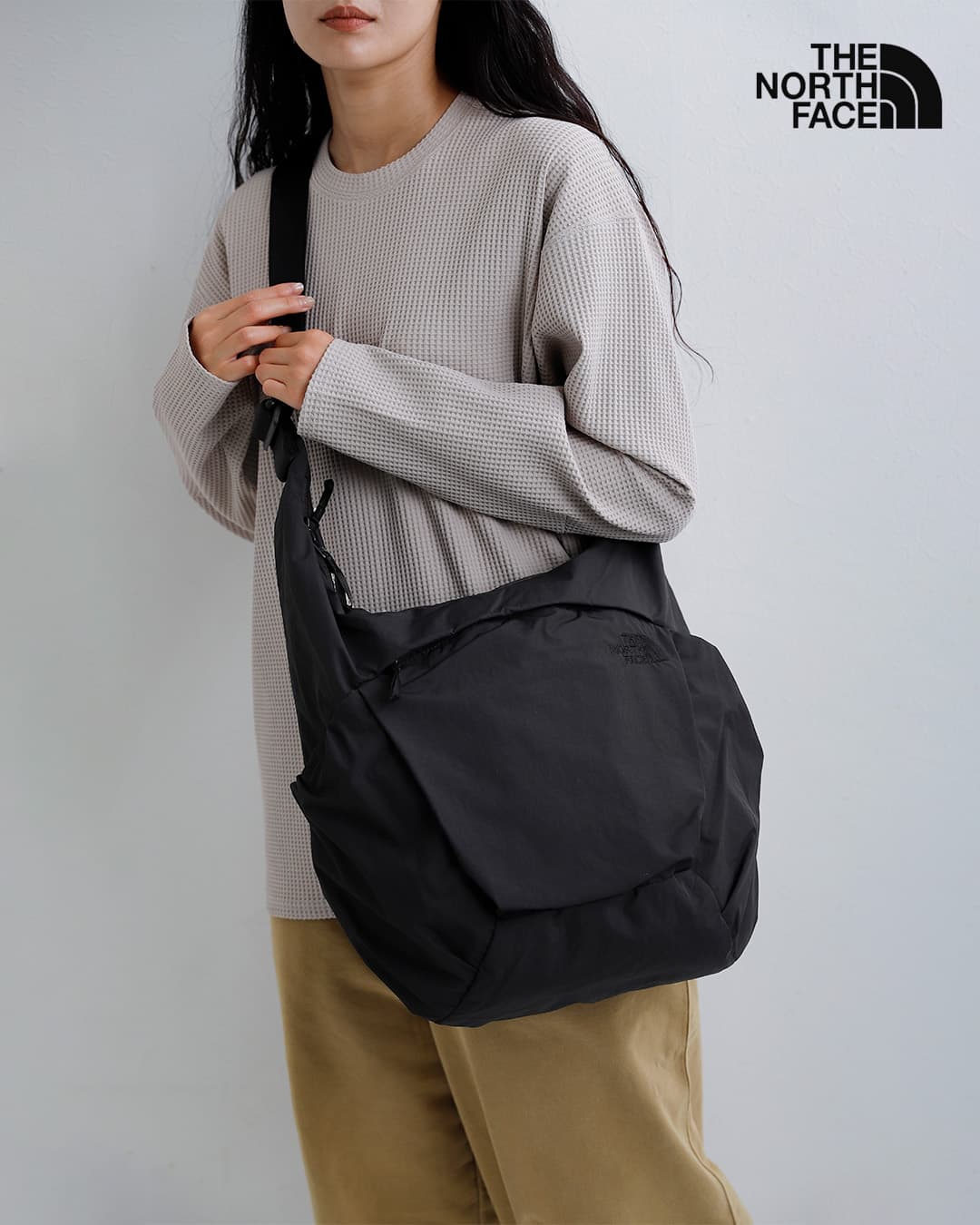 THE NORTH FACEフィーカス ショルダーバッグ 18L Ficus Shoulder nmw72650