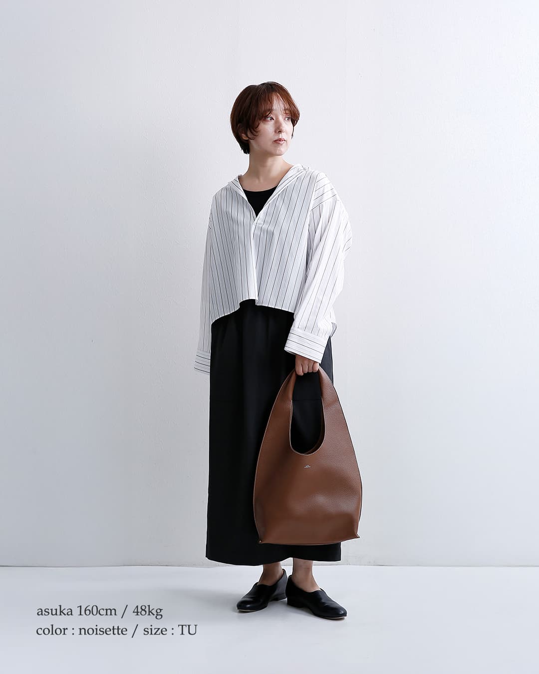 A.P.C.(アー・ペー・セー)グレインレザー ショルダーバッグ LE NEIGE pxcbc-f67043