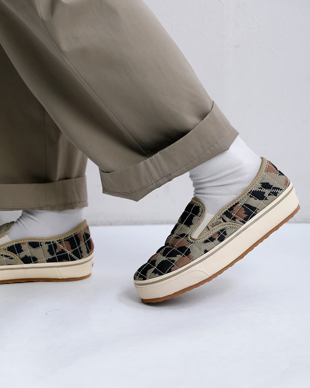 Vansスリッパ2 スリッポン スニーカー Slip-er 2 slip-er2-same1