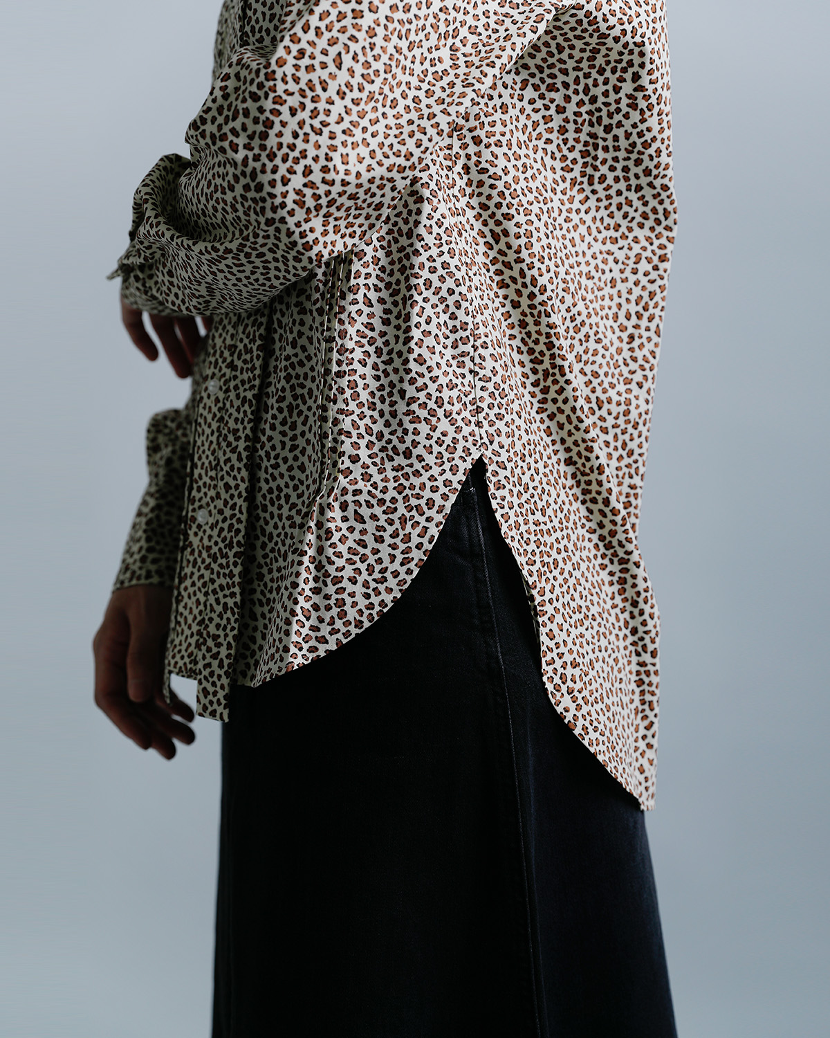 RHODOLIRIONソリッド レオパード リボンタイ ブラウス Ribbon Tie Blouse tx1046