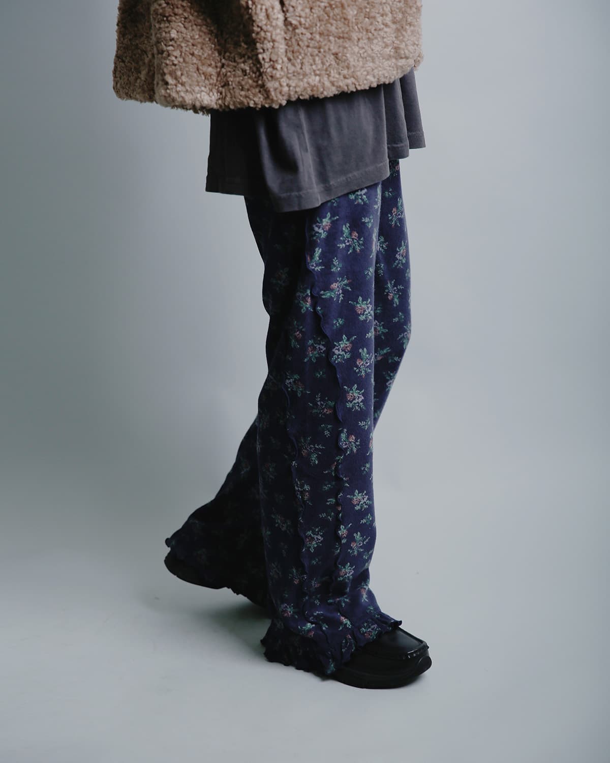 RHODOLIRIONフローラルプリント パイル メロウパンツ Mellow Finished Pant tx1090