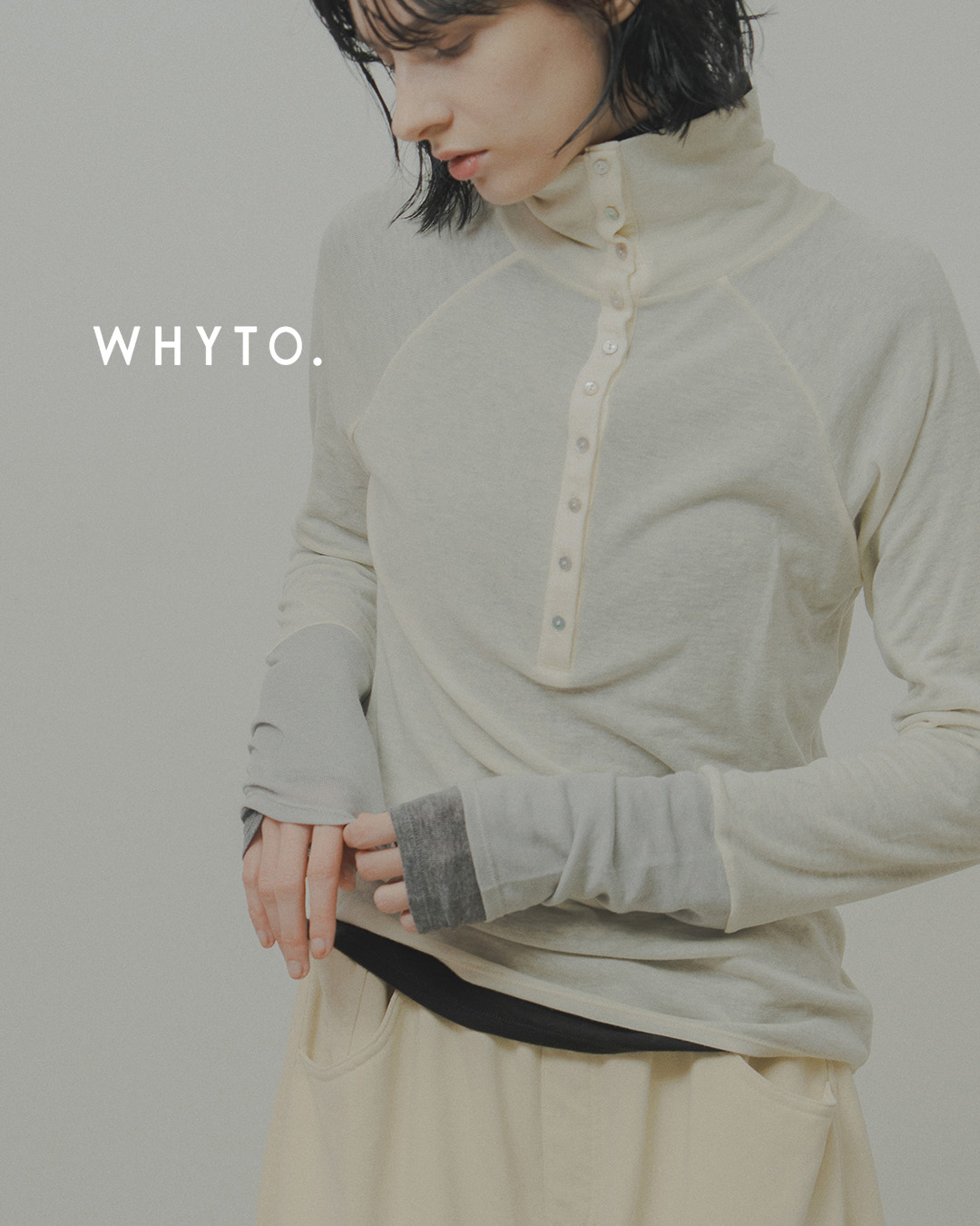 WHYTO.ウール 2way フロントボタン 配色スリーブ タートルネック カットソー wht26fcs4021