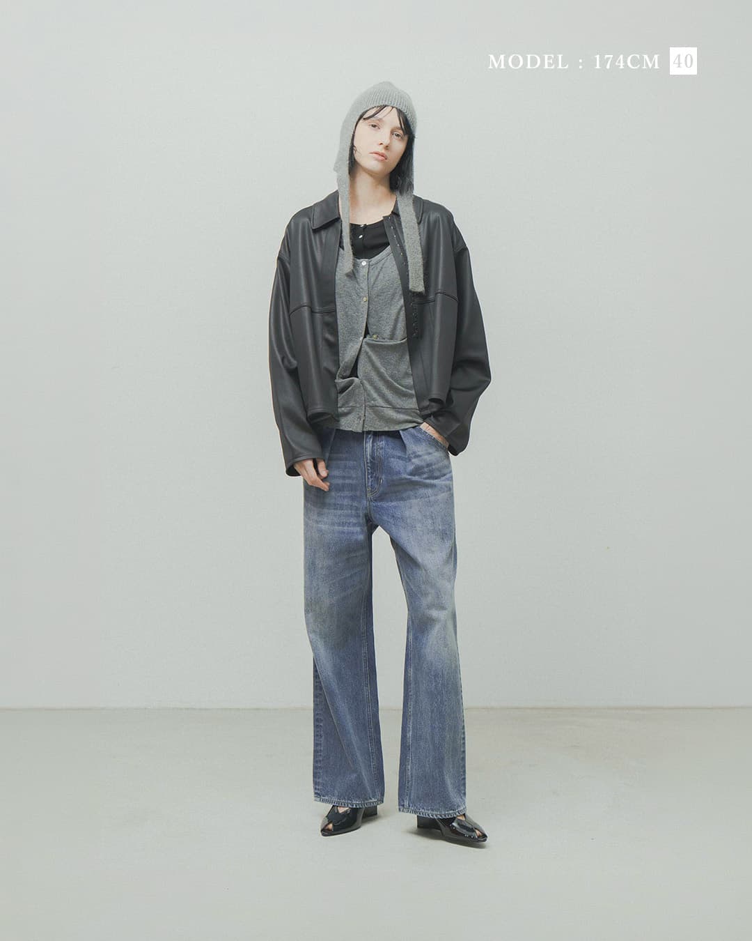 WHYTOタックデザイン デニムパンツ wht26fpt4075