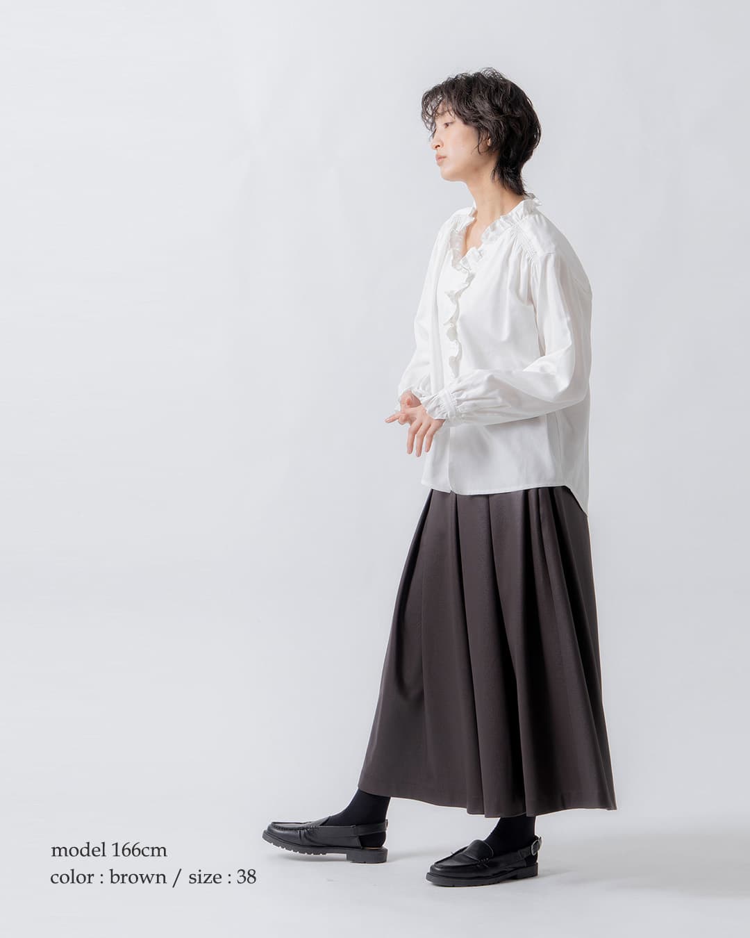 WHYTOレザーライク プリーツ パンツ wht26fpt4078