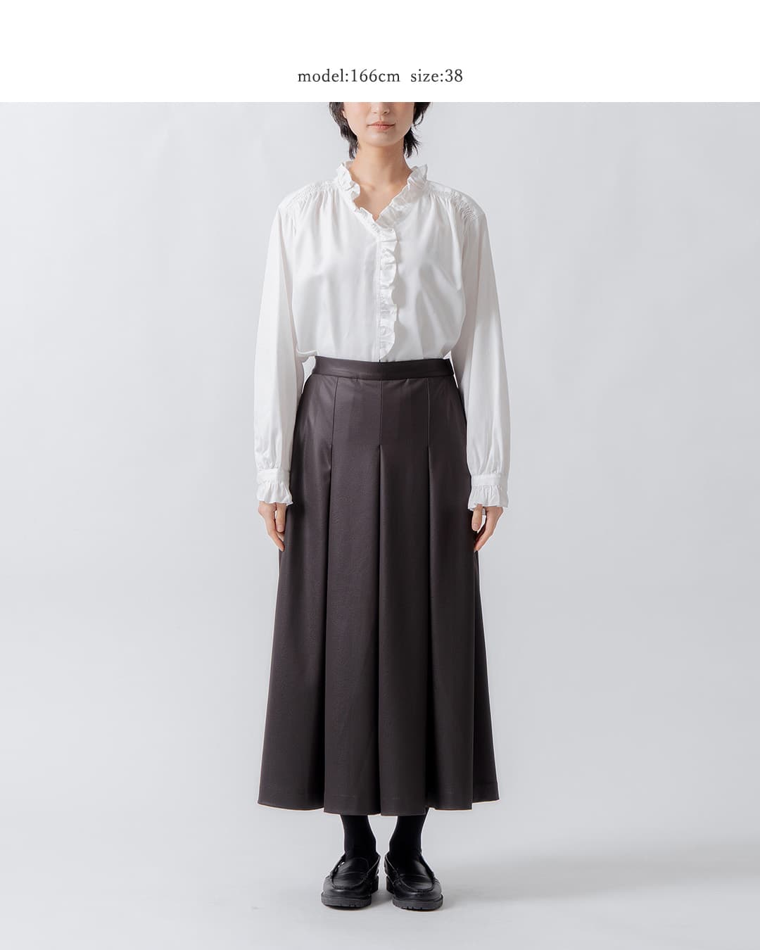 WHYTOレザーライク プリーツ パンツ wht26fpt4078