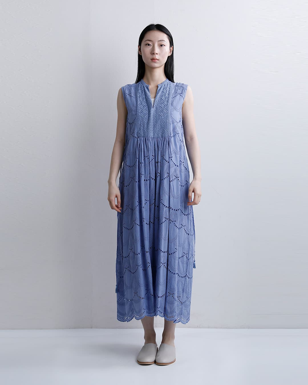 ne Quittez pasコットンボイル ドット ヘムレース ノースリーブ ドレス Cotton Voile Dot Hemla No Sleeve Dress 010500cb2