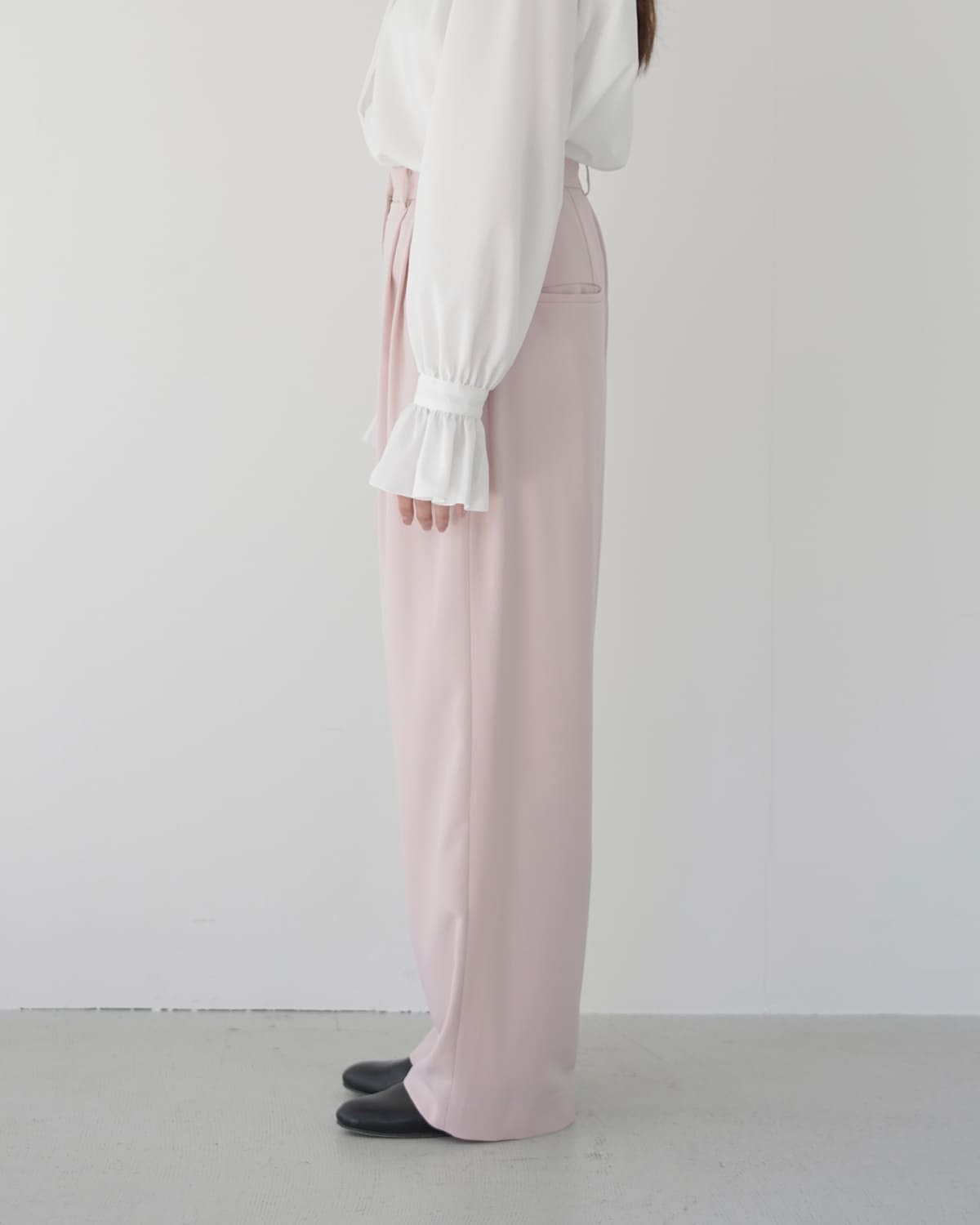 CLANE(クラネ)ベーシックタックパンツ 10110-7083