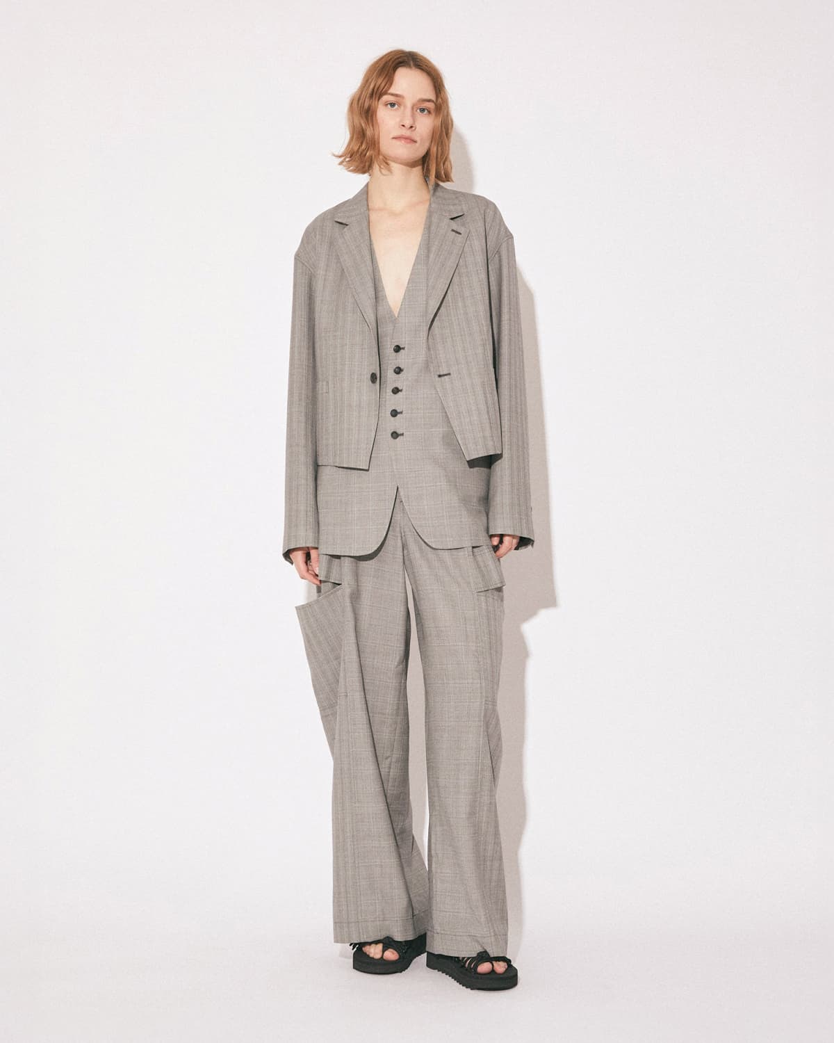 beautiful people(ビューティフルピープル)ウールシルクハーフトラックボウレッグパンツ wool silk suiting trompeloeil bowpants 1616105006