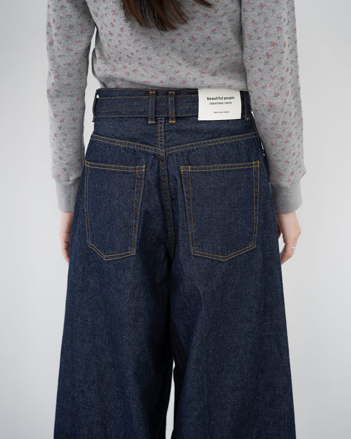 beautiful people(ビューティフルピープル)セルビッチデニムワンタックワイドパンツlefthandtwilldenimonetuckwidepants 1626105027