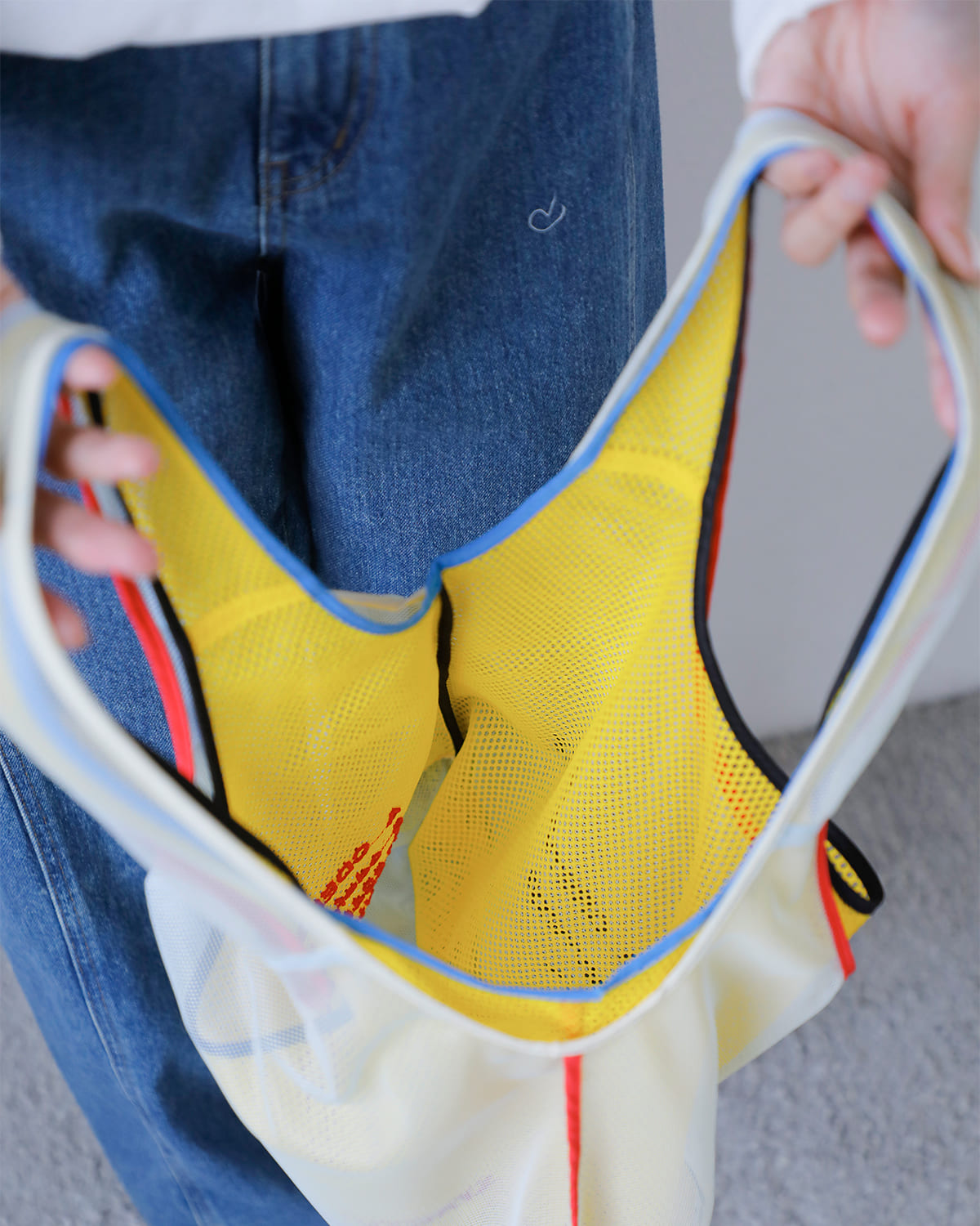 beautiful people(ビューティフルピープル)アルファベット刺繍2wayメッシュマルシェバッグflipalphabetembroiderymarchebag 1626612011