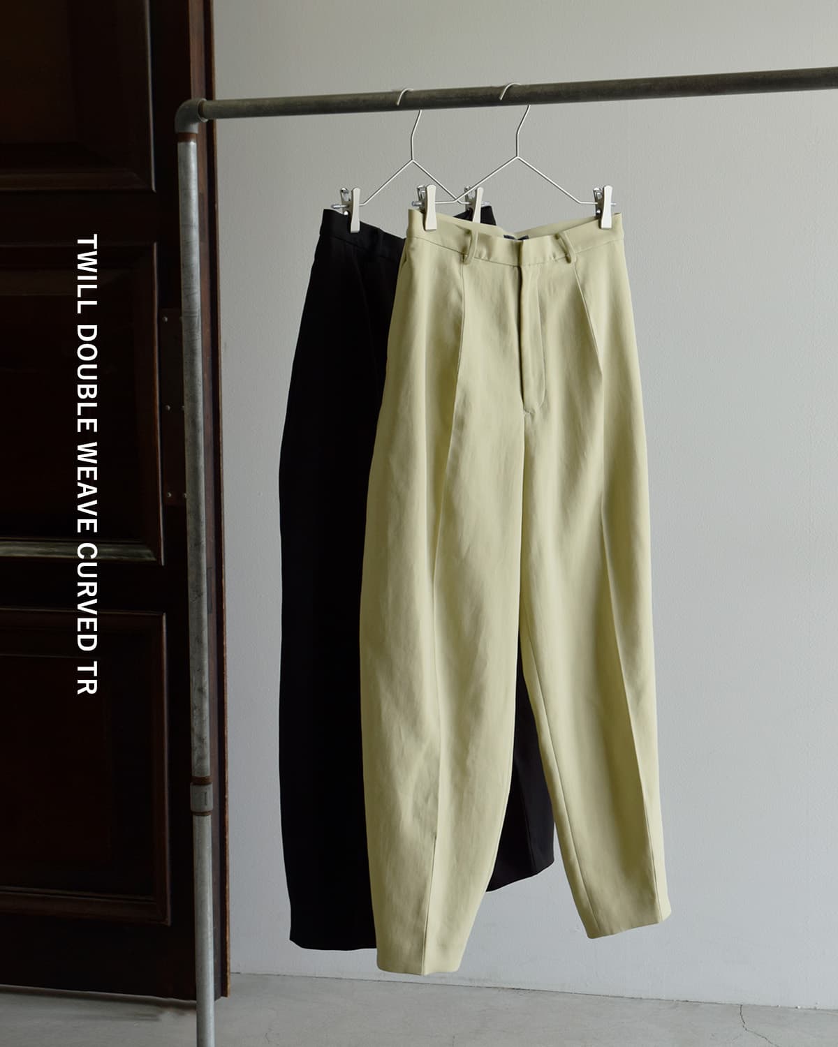 YLEVEGV�c�C���_�u���E�B�[�u �J�[�u�g���E�U�[ 100/2 GV TWILL DOUBLE WEAVE CURVED TR 168-6140060