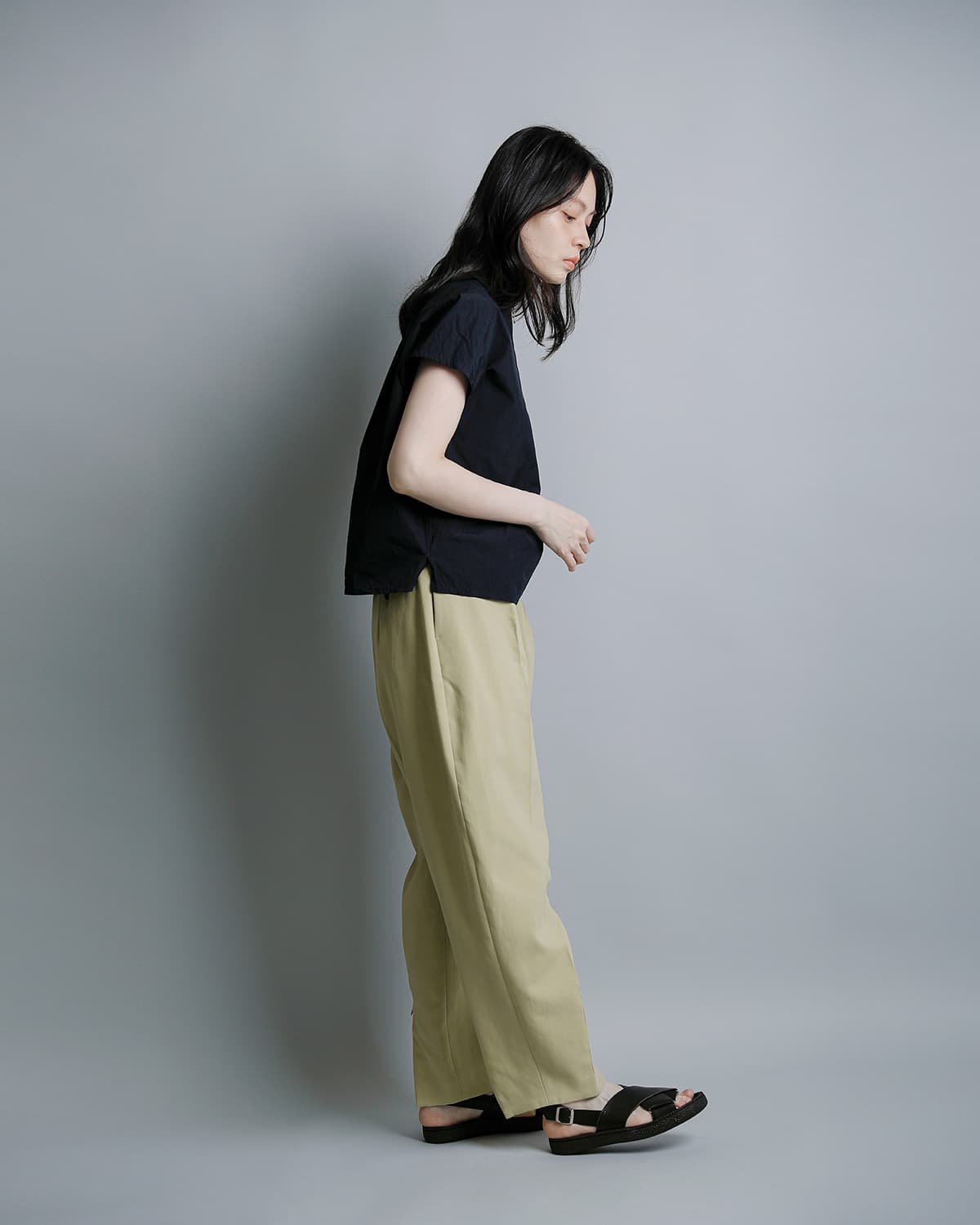 YLEVEGV�c�C���_�u���E�B�[�u �J�[�u�g���E�U�[ 100/2 GV TWILL DOUBLE WEAVE CURVED TR 168-6140060