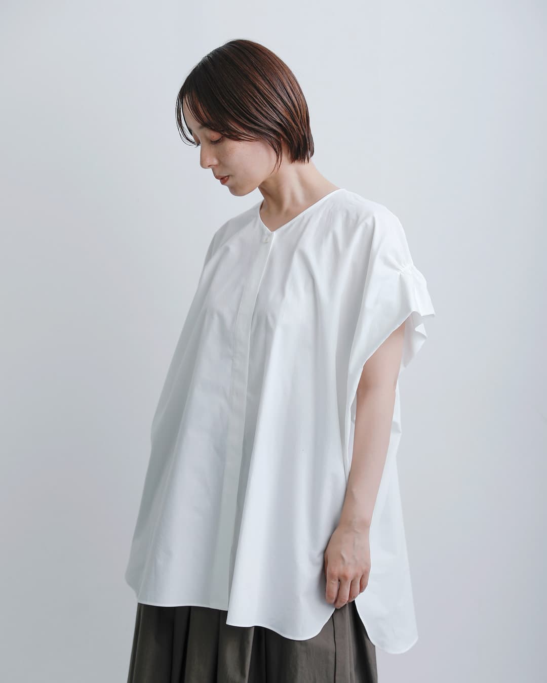 mizuiro ind(ミズイロインド)コットン Vネック ワイド チュニック シャツ 2-230118