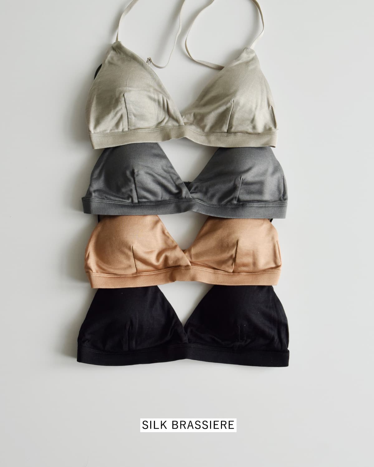 COCOONA SKINWEARシルク ノンワイヤー ブラジャー 21044