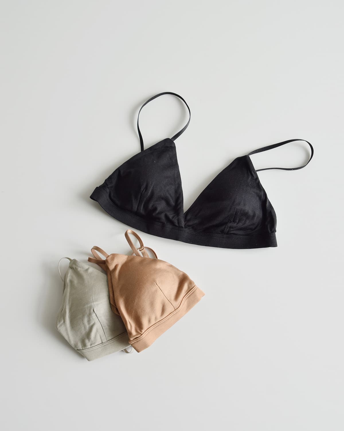 COCOONA SKINWEARシルク ノンワイヤー ブラジャー 21044