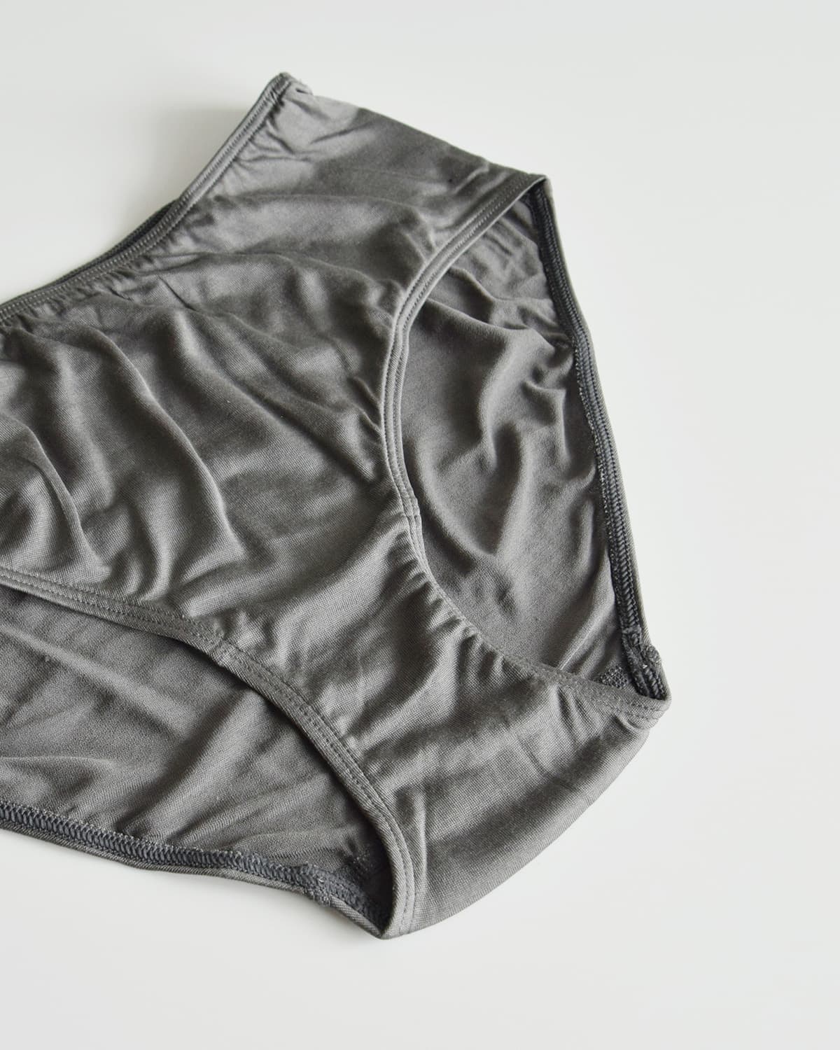 COCOONA SKINWEARシルク ベーシック ショーツ 22018
