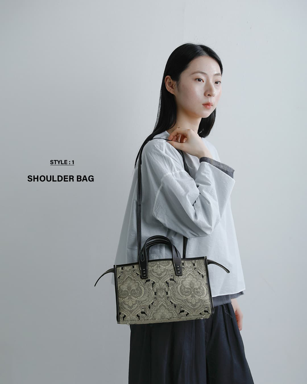 A VACATION2way スクエア トートバッグ SABRINA 26ss-a102