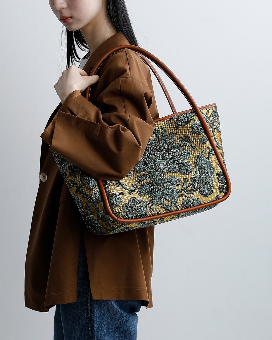 A VACATION(ア ヴァケーション)パターン トートバッグ HIPPO 26ss-a114