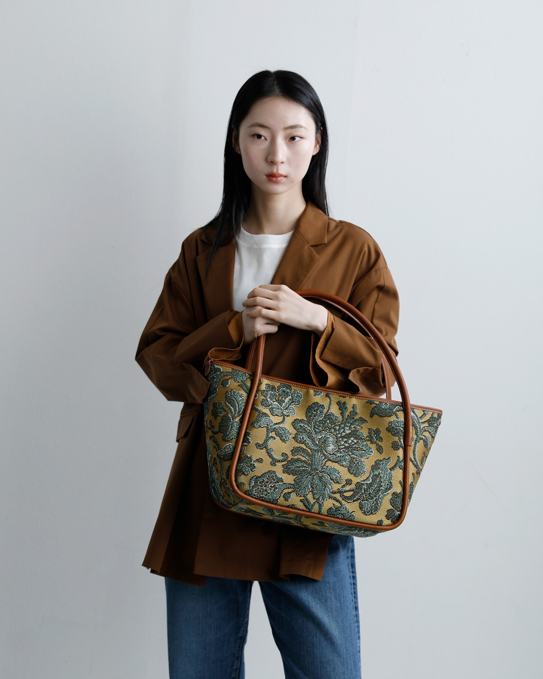 A VACATION(ア ヴァケーション)パターン トートバッグ HIPPO 26ss-a114