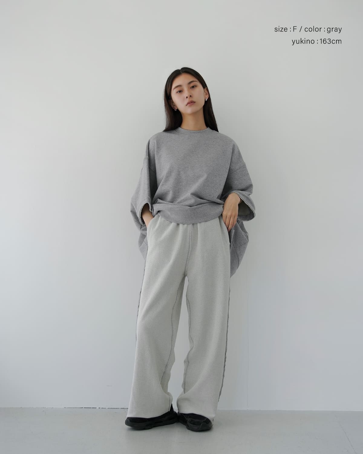 FLOWER(フラワー)リバースサイドスウェットパンツ “Reverse side sweat pants” 26ssf007