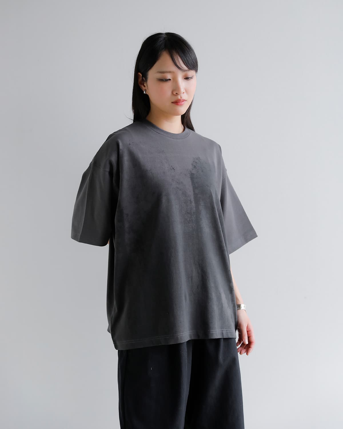 FLOWER(フラワー)コットンペイント Tシャツ  “Paint Tee” 26ssf017