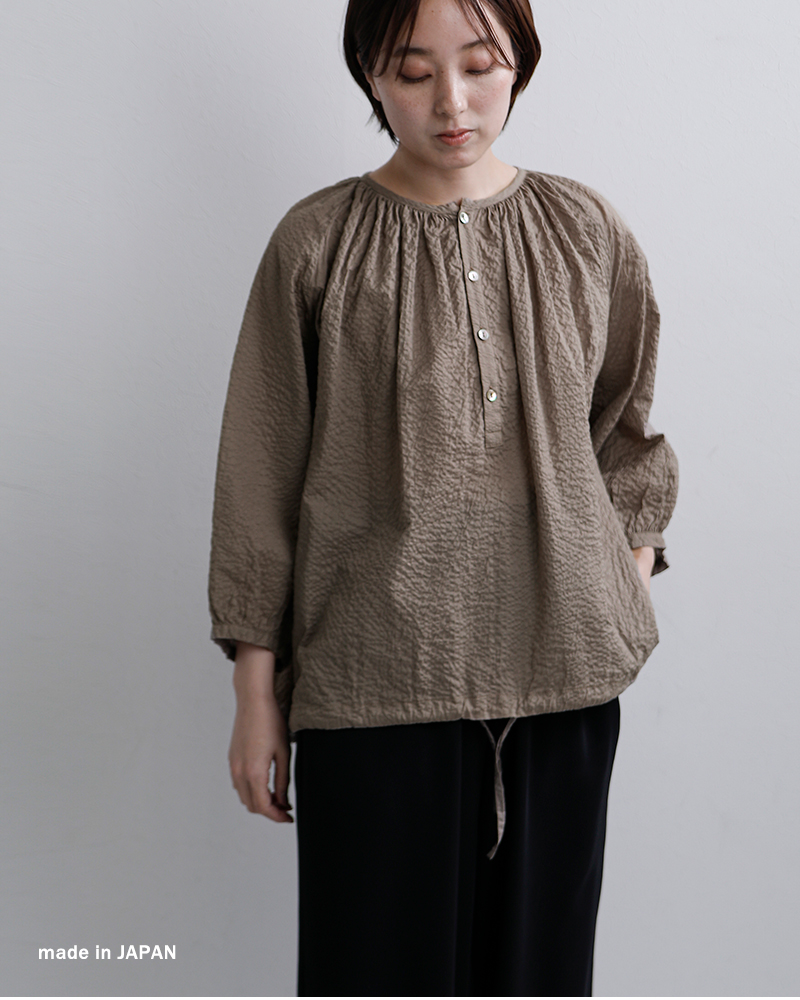 TRAVAIL MANUEL(トラバイユマニュアル)コットンリップルローンギャザースモックシャツ3008