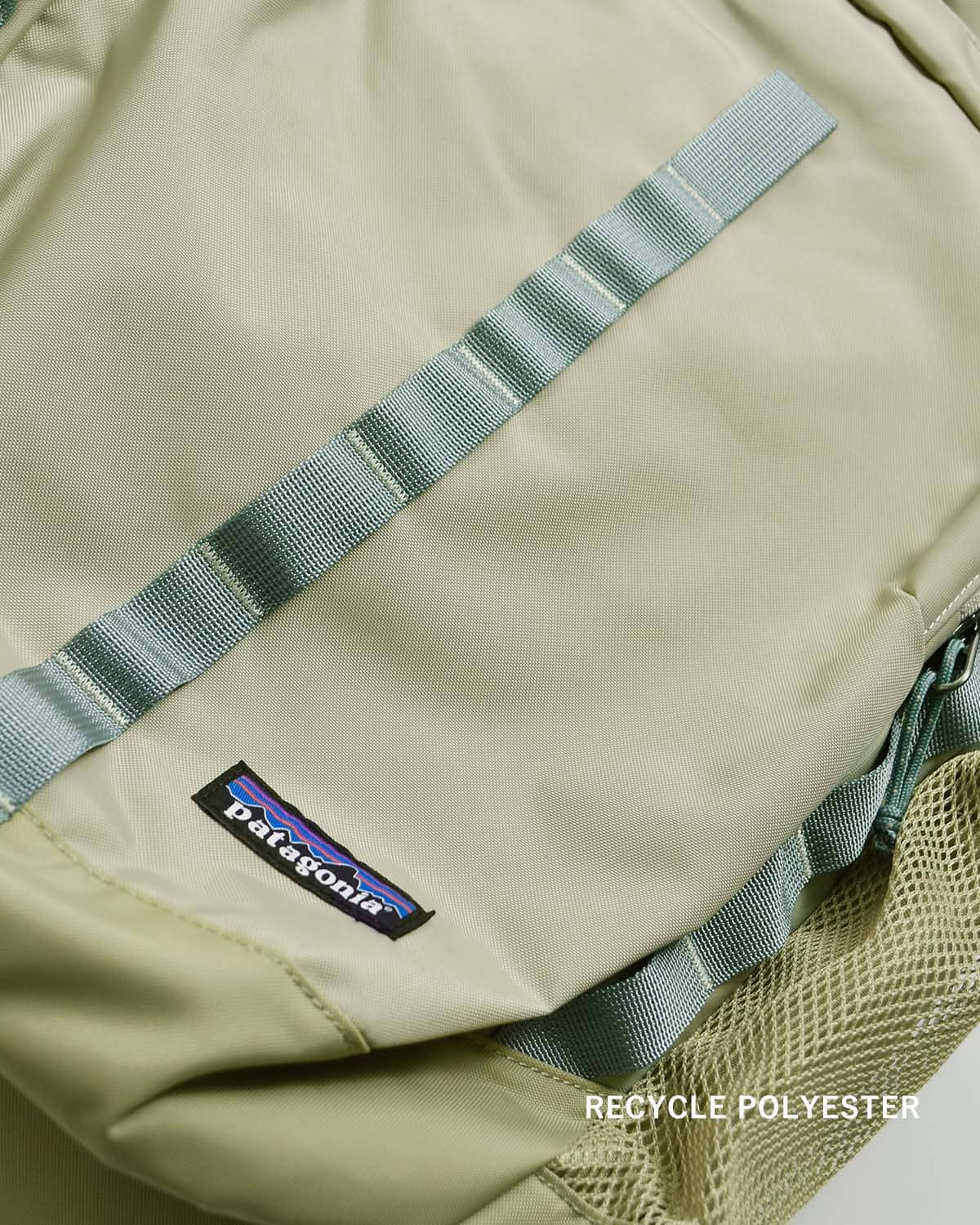 patagoniaレフュジオ デイパック リュック 26L Refugio Day Pack 47914