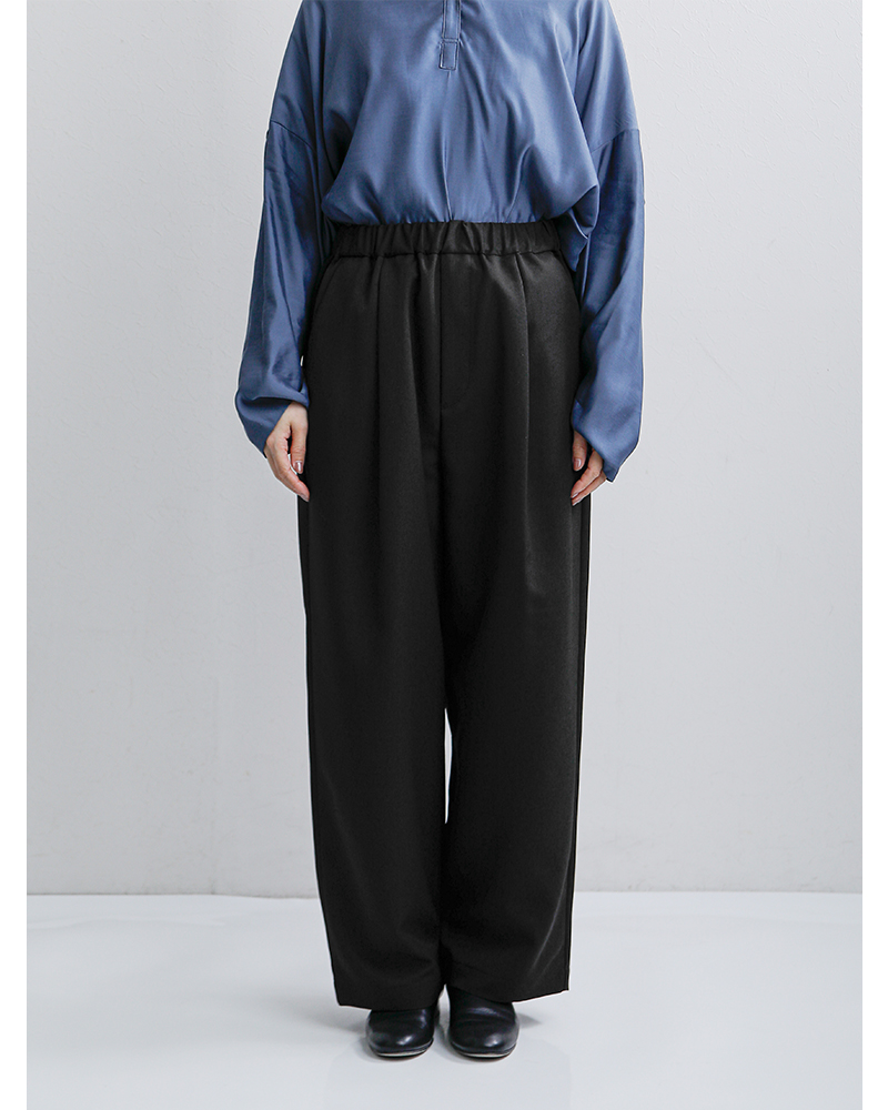 TRAVAIL MANUEL(トラバイユマニュアル)イージーウーステッドプランパンツ5104