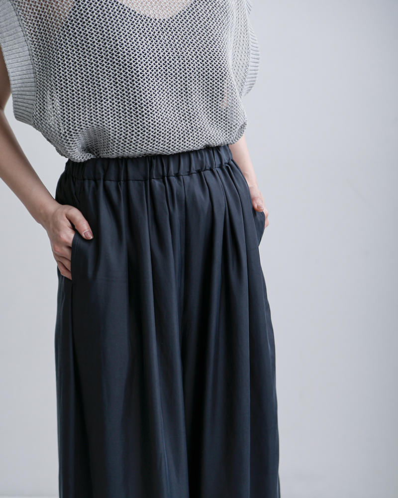 TRAVAIL MANUEL(トラバイユマニュアル)キュプリル3タックキュロットパンツ5108