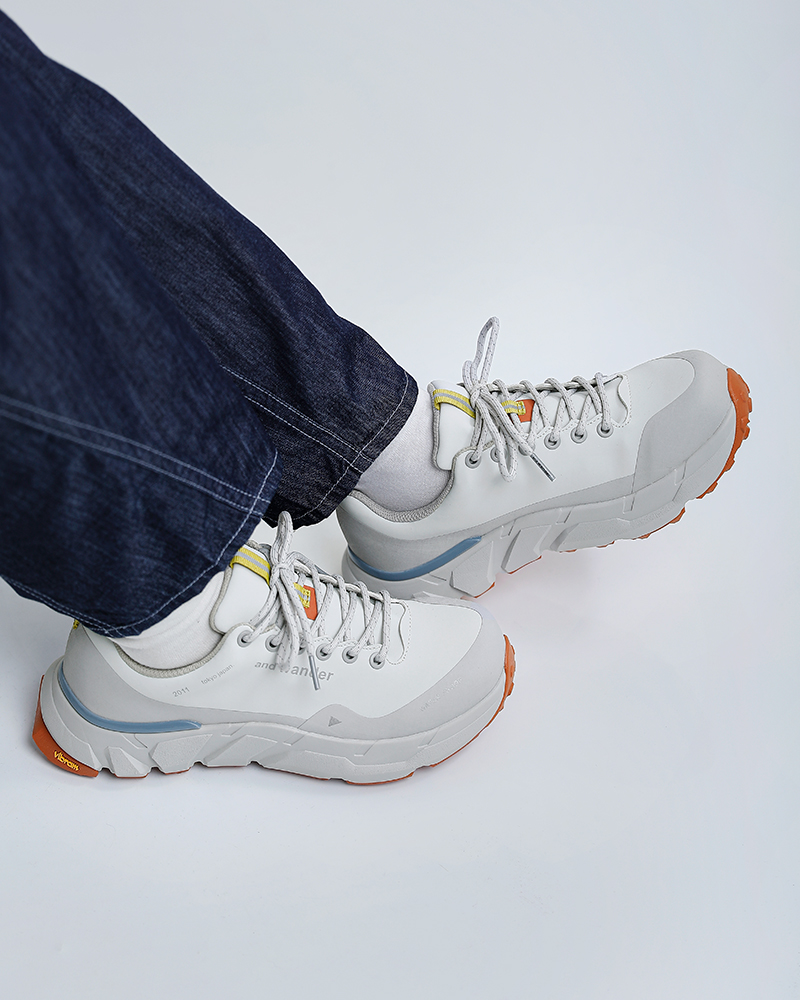 and wander(アンドワンダー)ウォータープルーフローカットトレッキングシューズwaterprooftrekshoeslow574-5978145