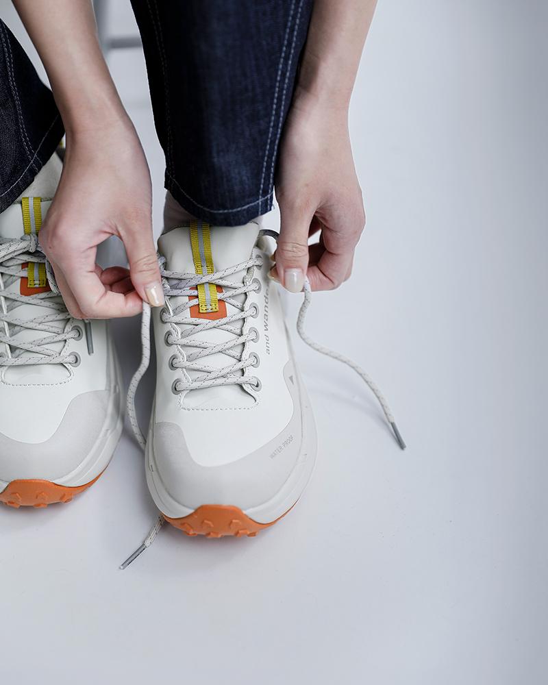 and wander(アンドワンダー)ウォータープルーフローカットトレッキングシューズwaterprooftrekshoeslow574-5978145